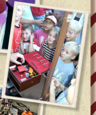 Flohzirkus Freddy in Hamburg auf historischen Jahrmarkt